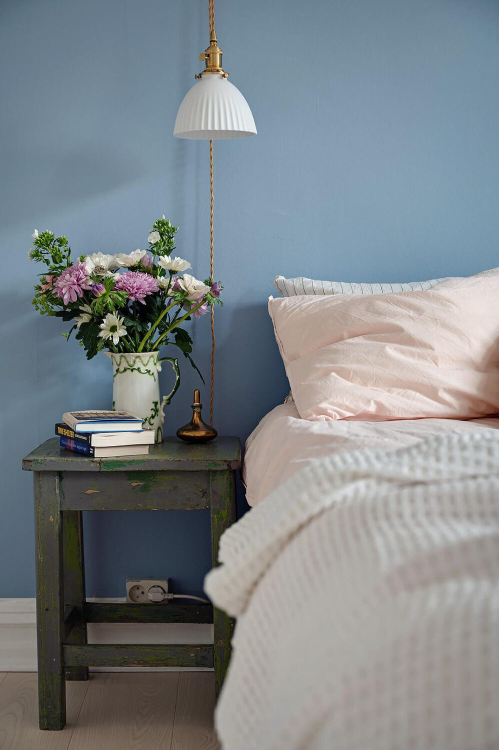 Pink and Blue Tones in a Late 19th-Century Apartment 15 bedroom nightstand detail