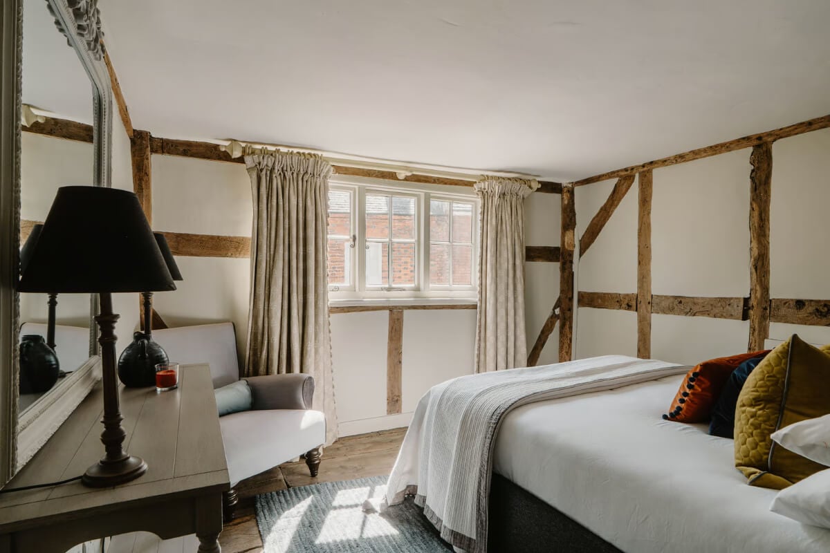 Serene Colors and Historic Elements in an Elizabethan Home in Wiltshire 17 bedroom timber beams
