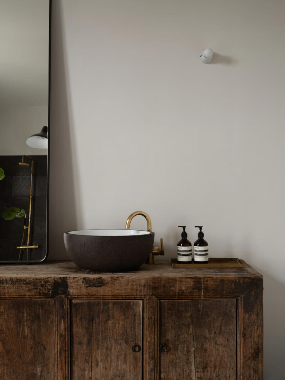 Artilleriet Co-Founder is Selling Her Art Nouveau Villa in Sweden 19 black sink