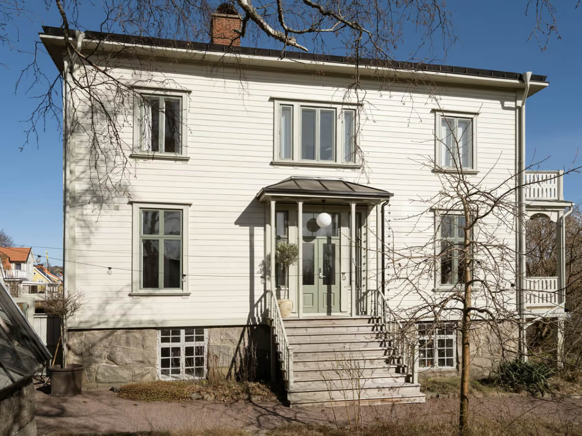 Artilleriet Co-Founder is Selling Her Art Nouveau Villa in Sweden 38 exterior swedish villa Artilleriet Co-Founder is Selling Her Art Nouveau Villa in Sweden