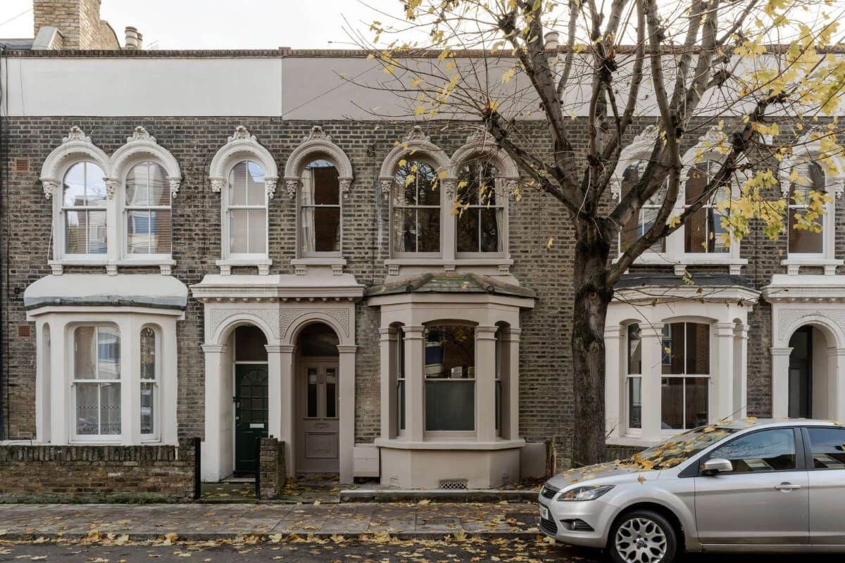 Natural Materials and Period Features in a Restored Victorian House 21 facade london terrace house