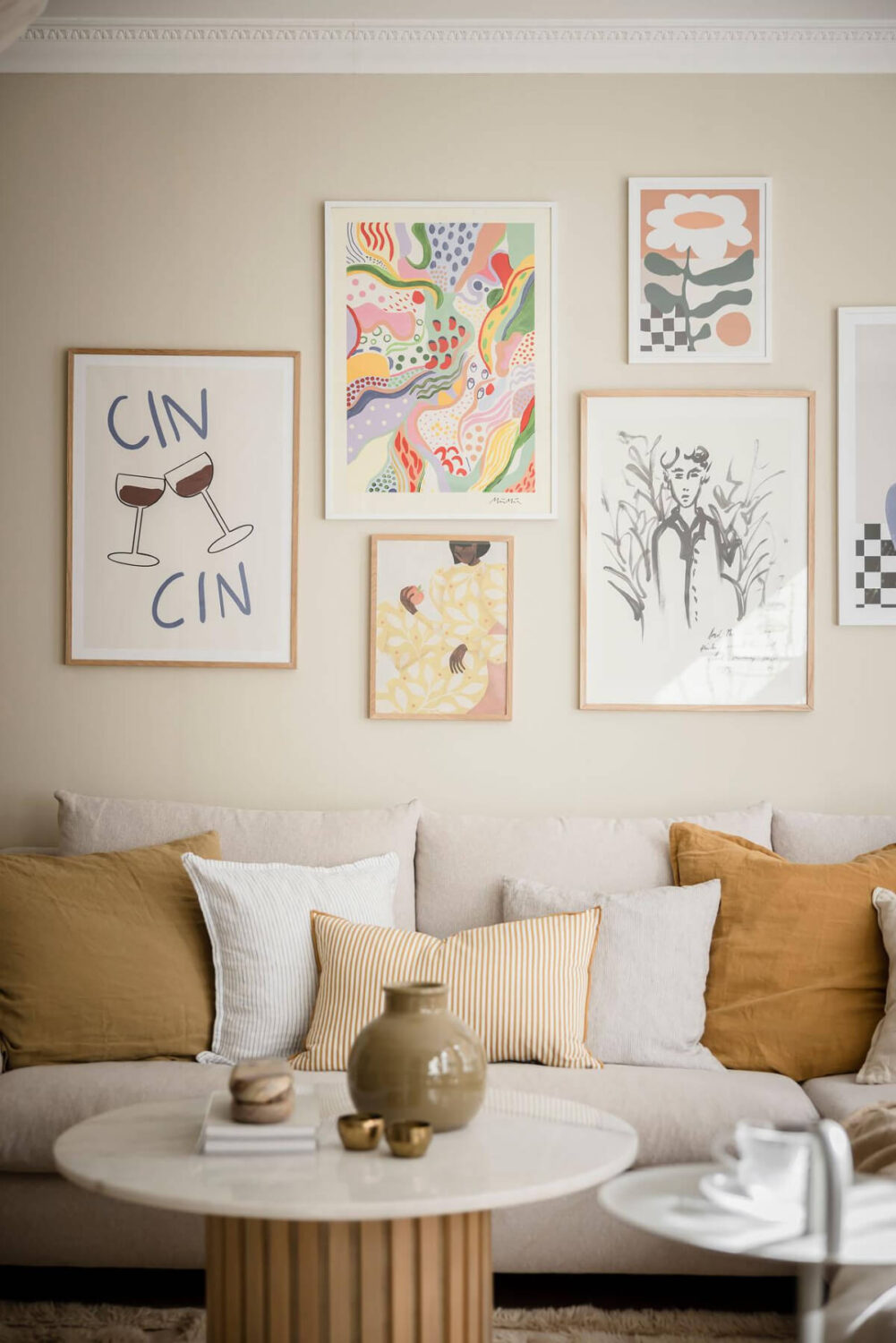 A Bright One-Bedroom Apartment with a Large Balcony 5 gallery wal