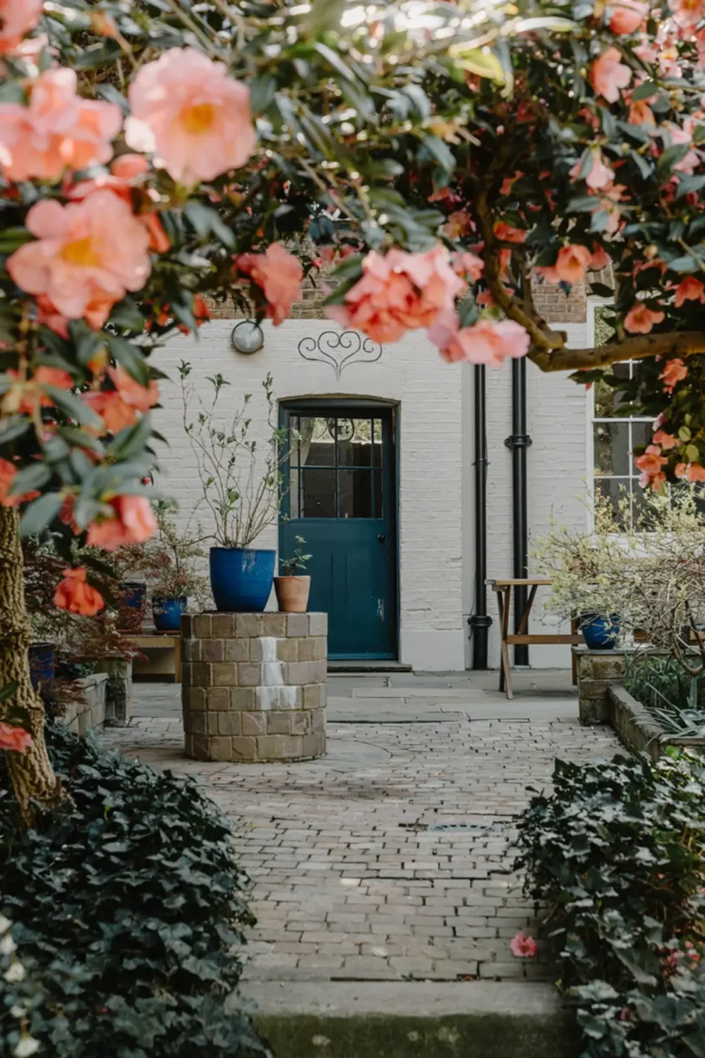 A Grand Regency-Style House with a Mature Garden in London 22 garden with roses