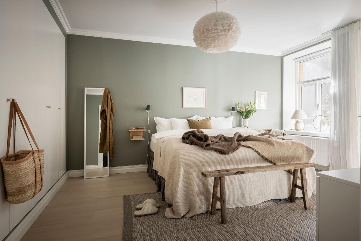 A Bright One-Bedroom Apartment with a Large Balcony 20 gray-green wall bedroom wardrobe wall