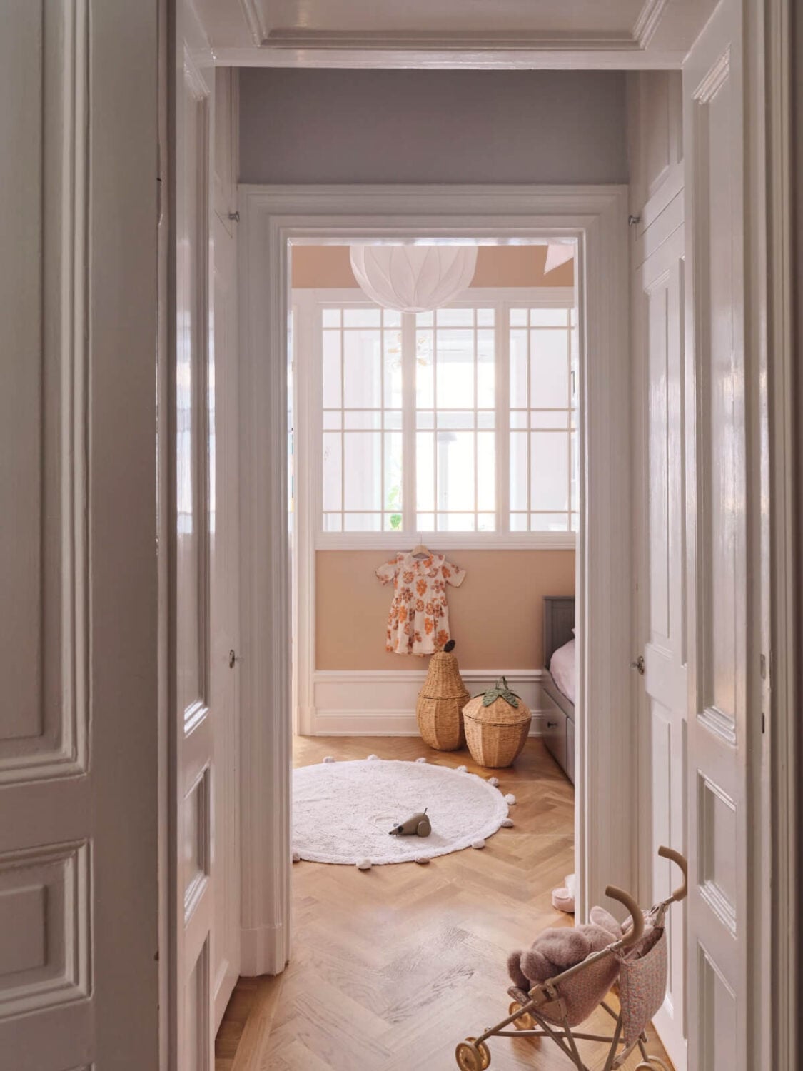 Classic Elements and Light Rooms in a Lovely Family Apartment 15 inner hall to kids bedroom