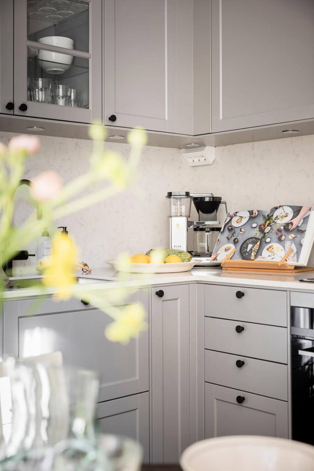 A Bright One-Bedroom Apartment with a Large Balcony 14 kitchen detail
