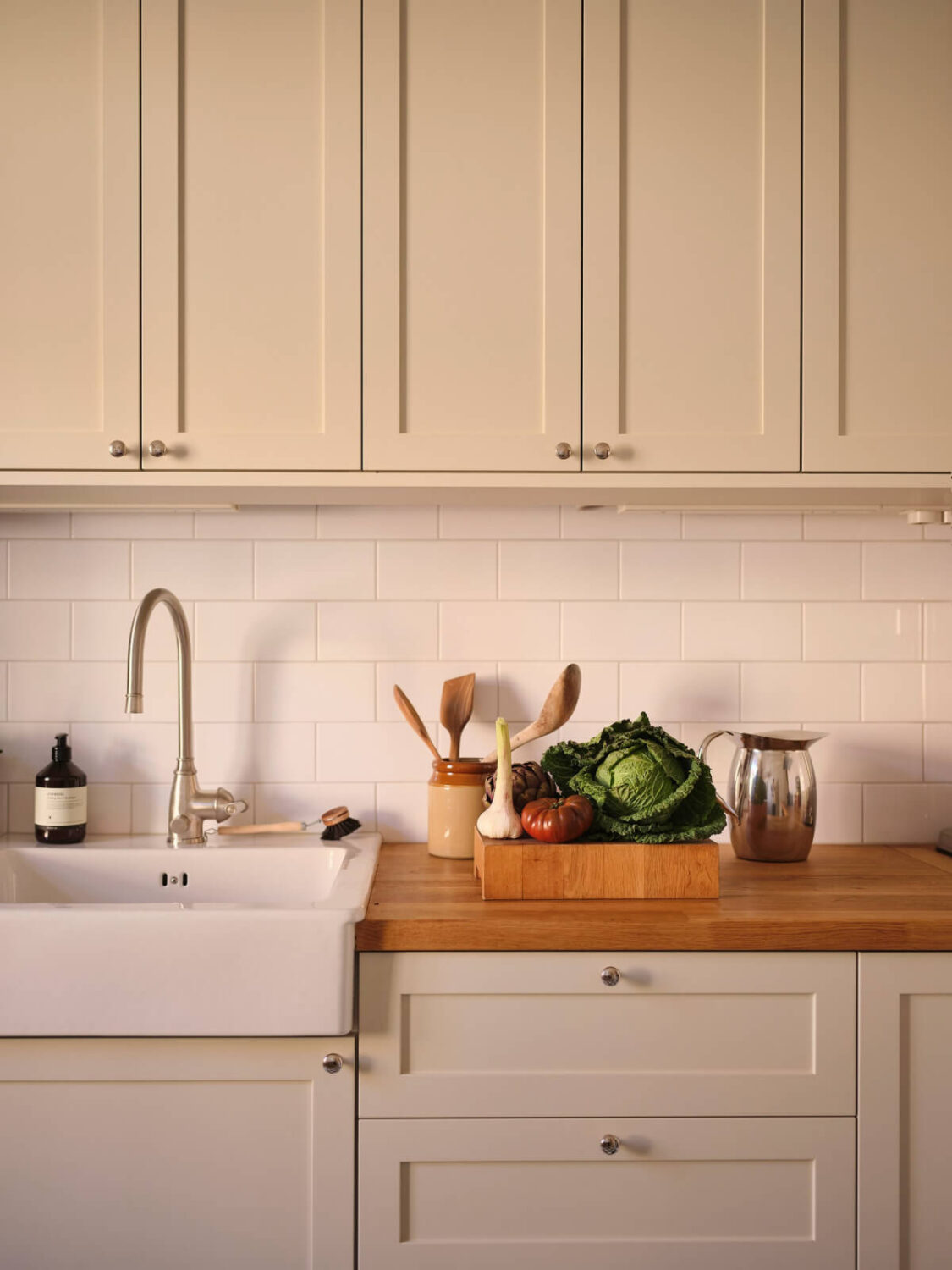Warm, Natural Light in a Renovated Turn-of-the-Century Apartment 19 kitchen detail