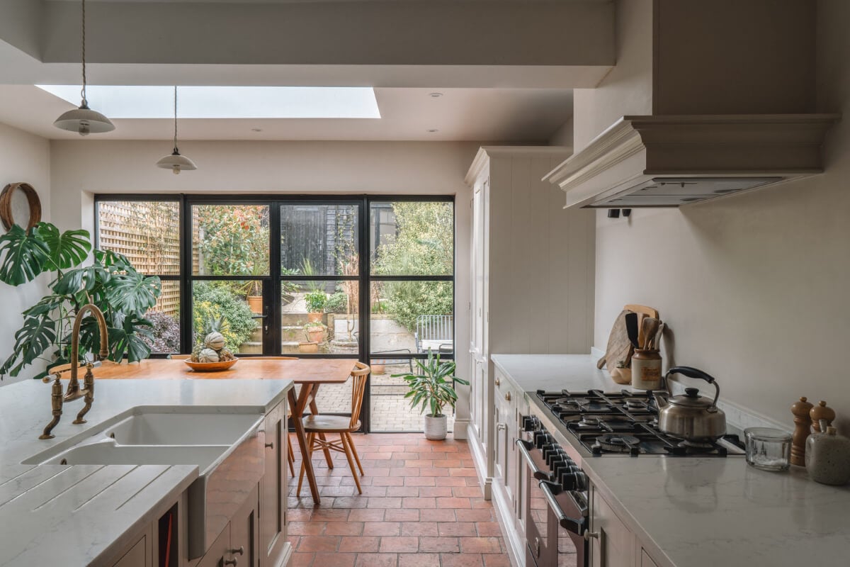 A Kitchen with Terracotta Tiles in a Renovated English Home 8 kitchen terracotta floor tiles
