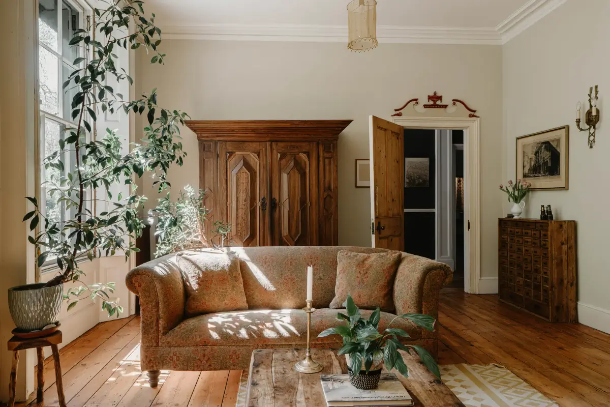 A Grand Regency-Style House with a Mature Garden in London 5 living room large windows wooden floor