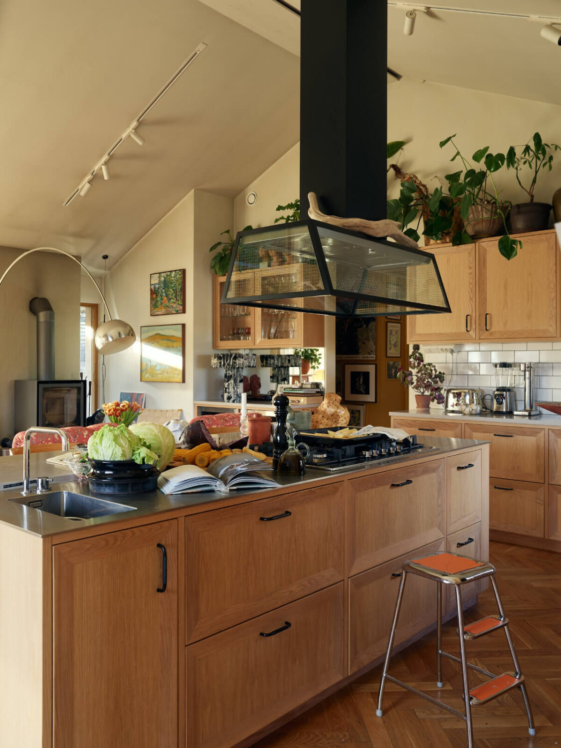 A Personal and Cozy 1960s Family Home in Sweden 5 oak kitchen island