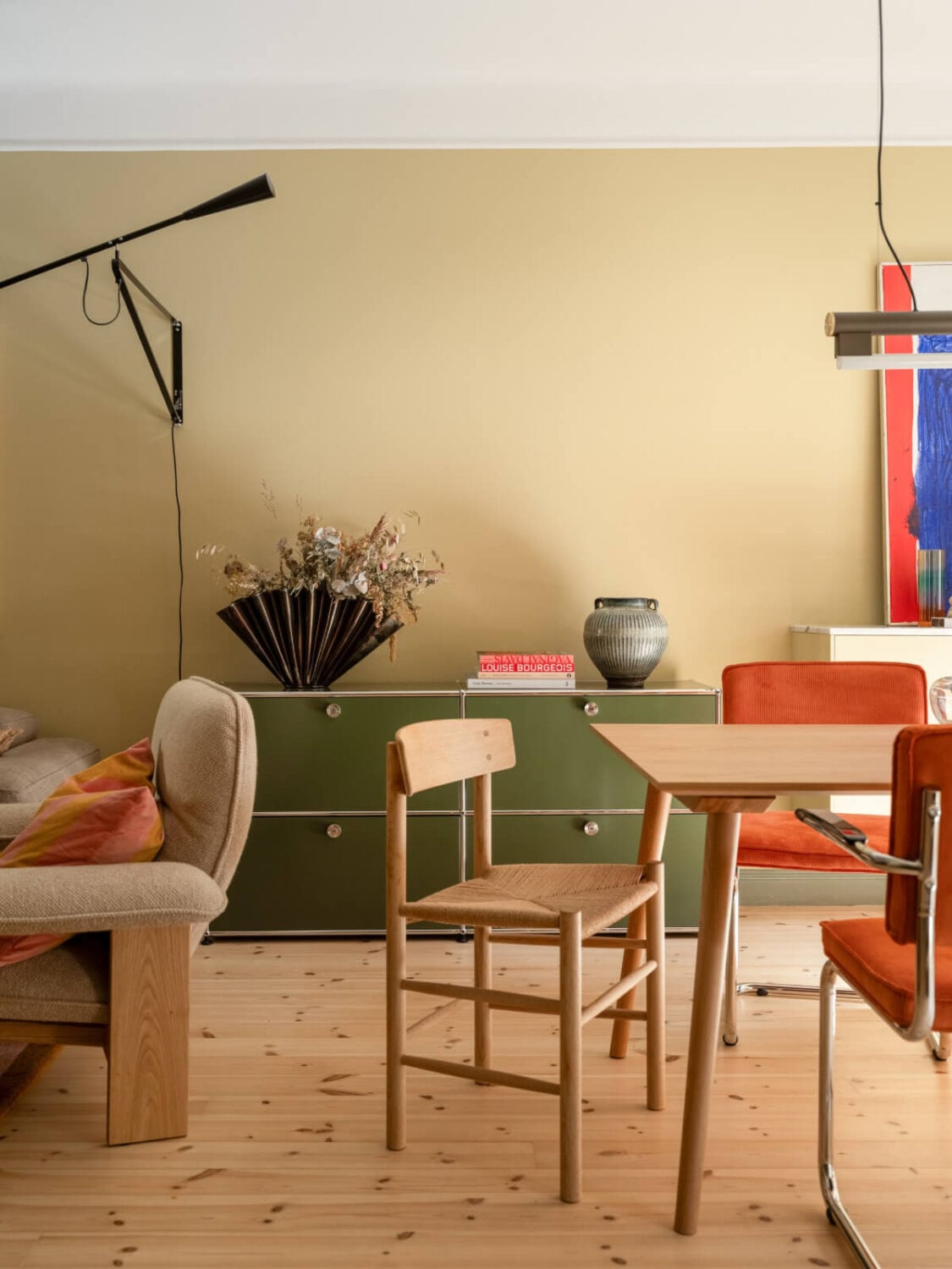 Best of 2025: Living Rooms 38 scandinavian living room golden yellow walls
