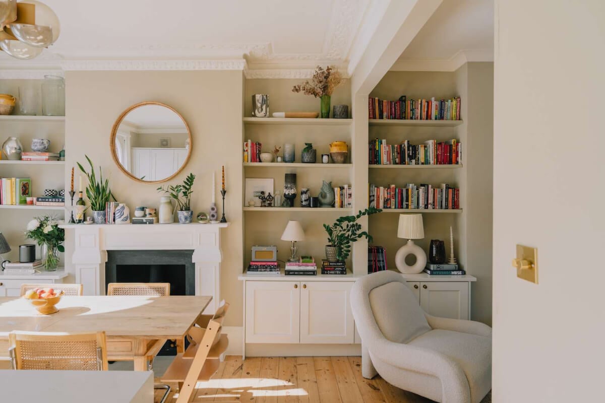A Serene Color Palette and Built-In Shelves in a London Duplex 3 serene open plan living space