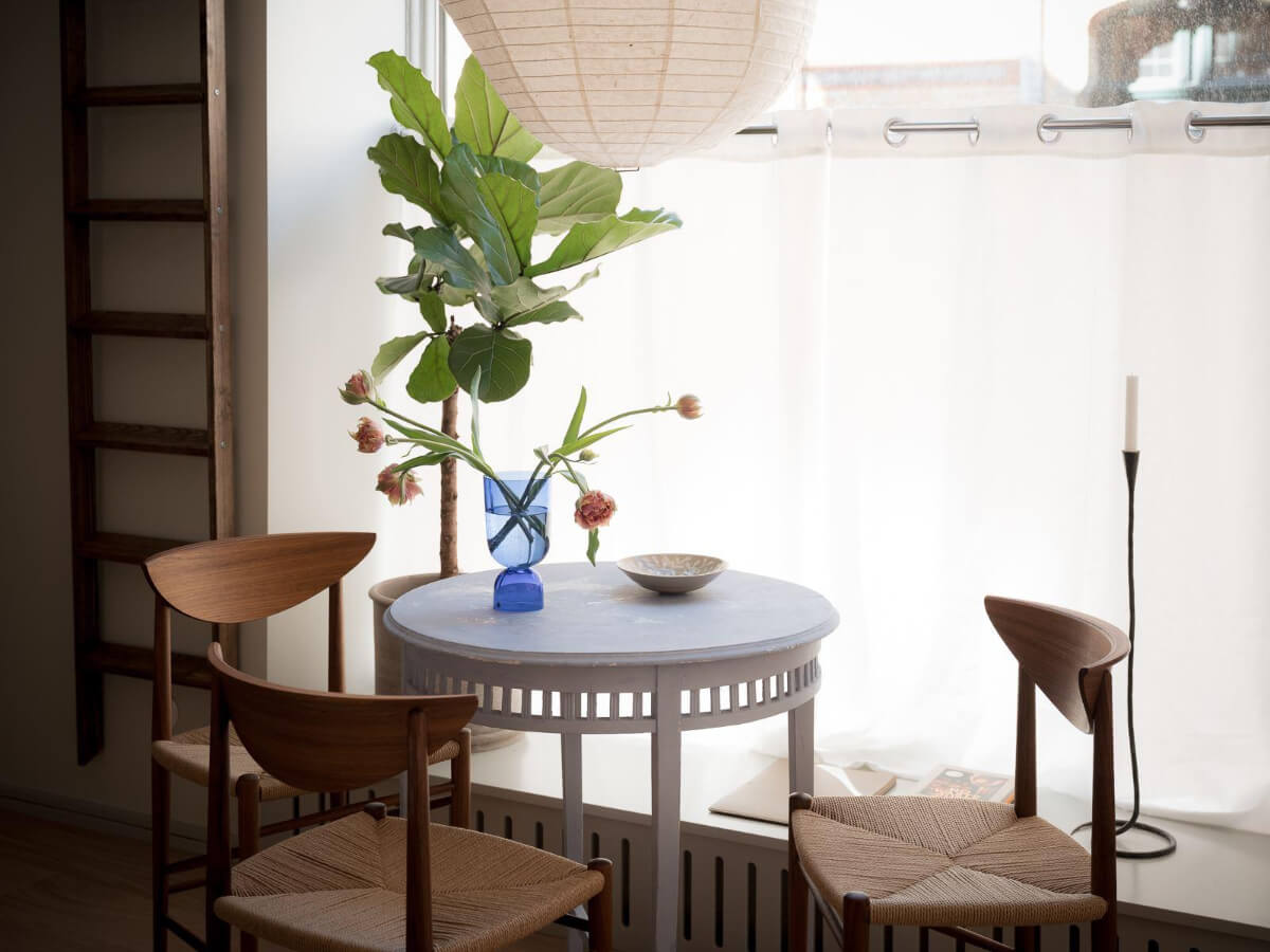 A Modern Split-Level Apartment in a Former Bakery 5 small dining table