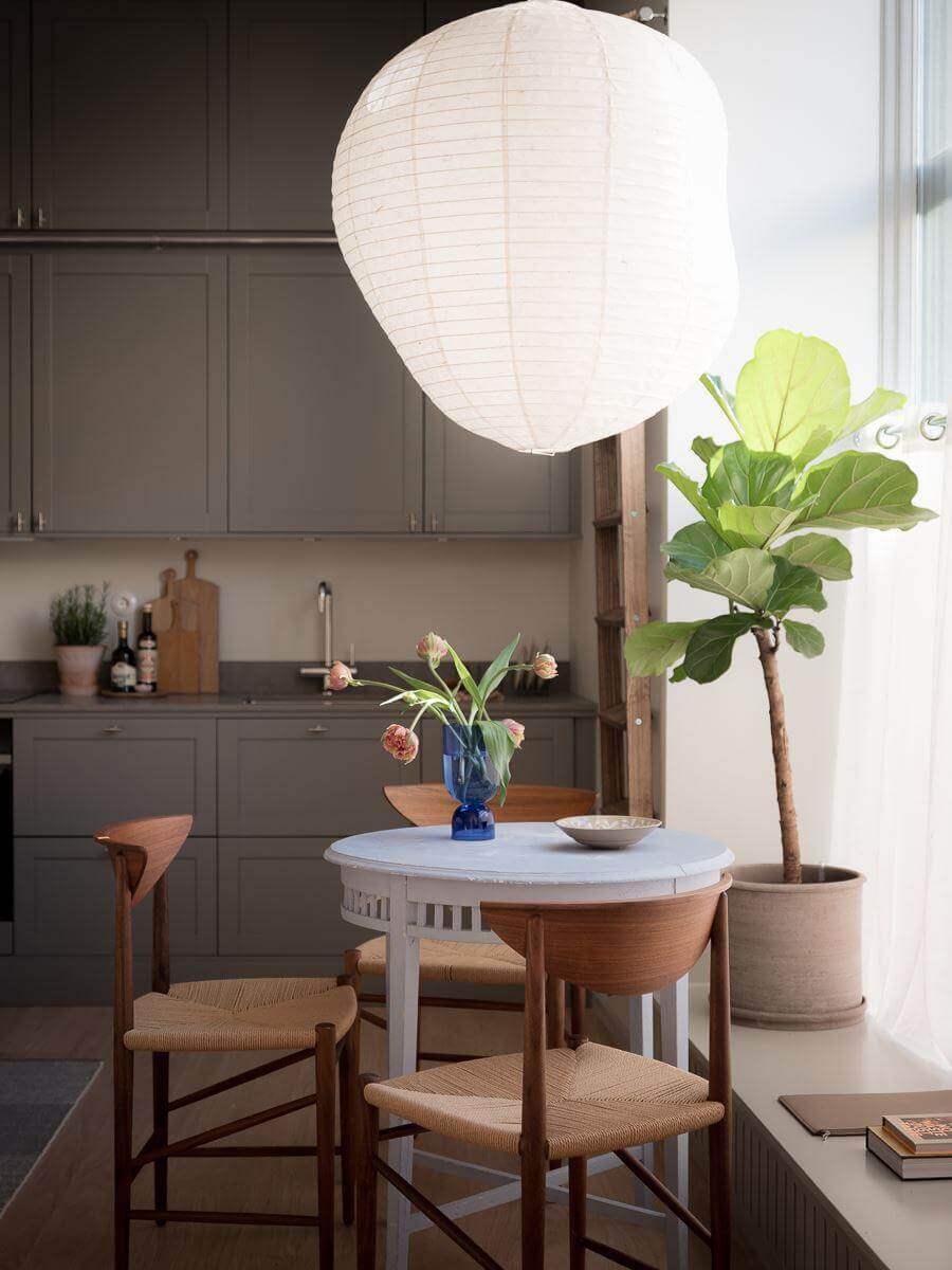 A Modern Split-Level Apartment in a Former Bakery 13 small round dining table