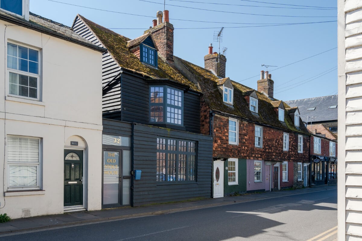 Colorful Design and Historic Features in a Charming English Home 1 wooden house rye