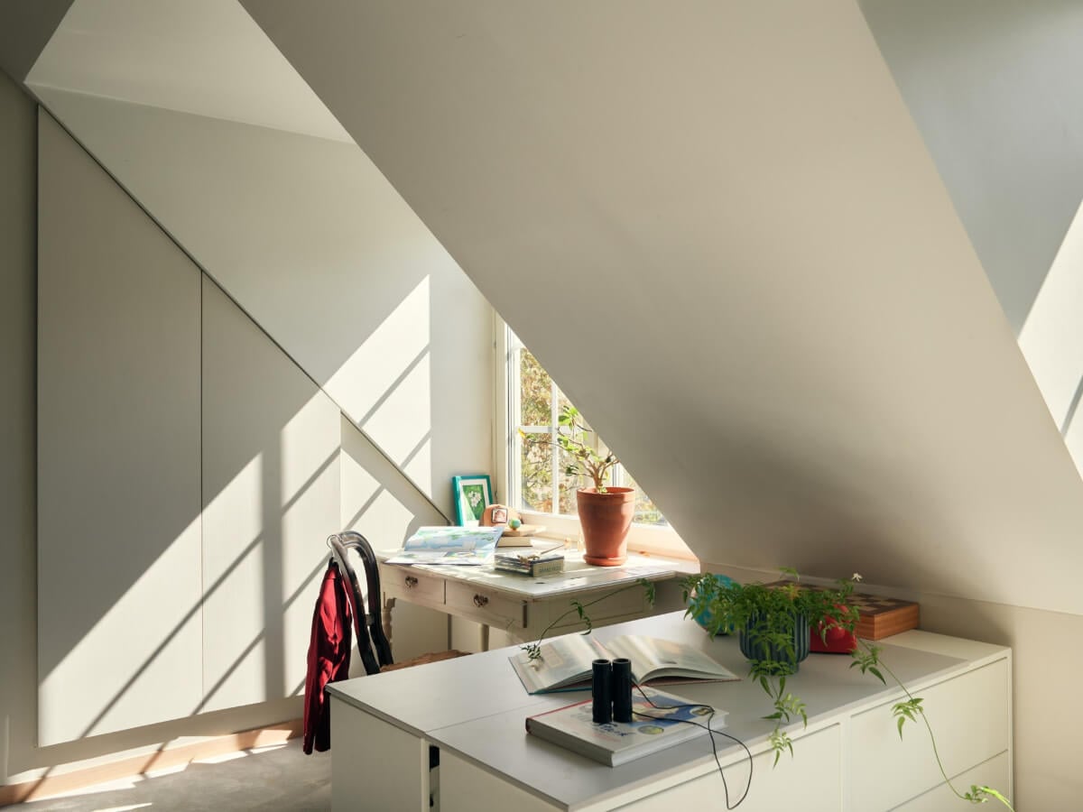 A Stunning Top-Floor Apartment with High Ceilings in a Former Church 26 antique white desk
