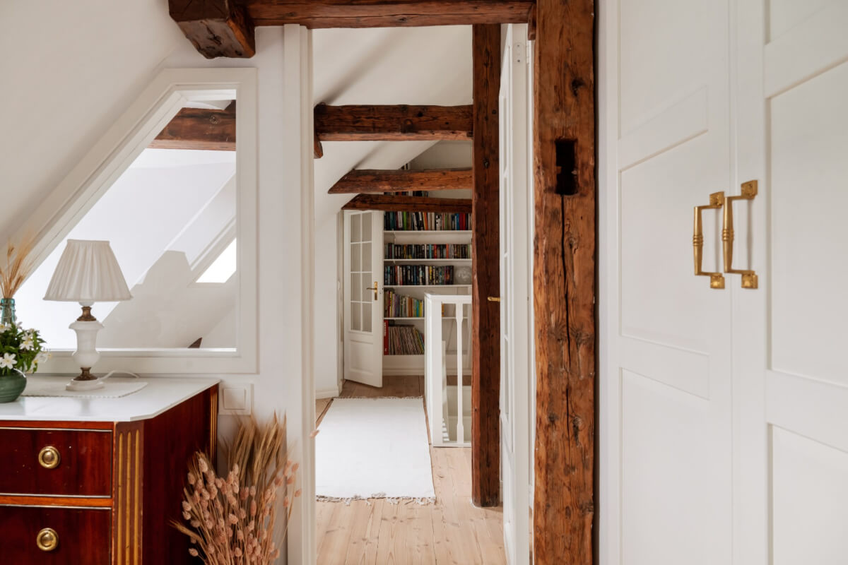 A Charming Attic Apartment in Stockholm's Gamla Stan 17 attic space gamla stan apartment
