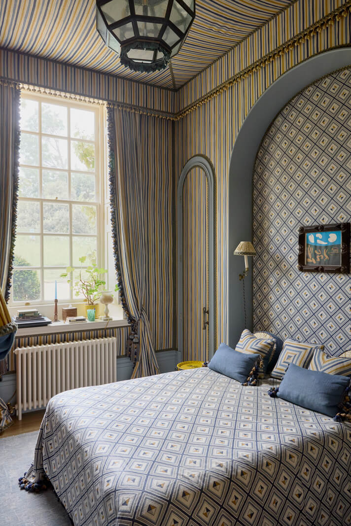 27 Statement Ceiling Ideas That Will Spruce Up Any Room 24 blue and yellow striped wallpaper bedroom