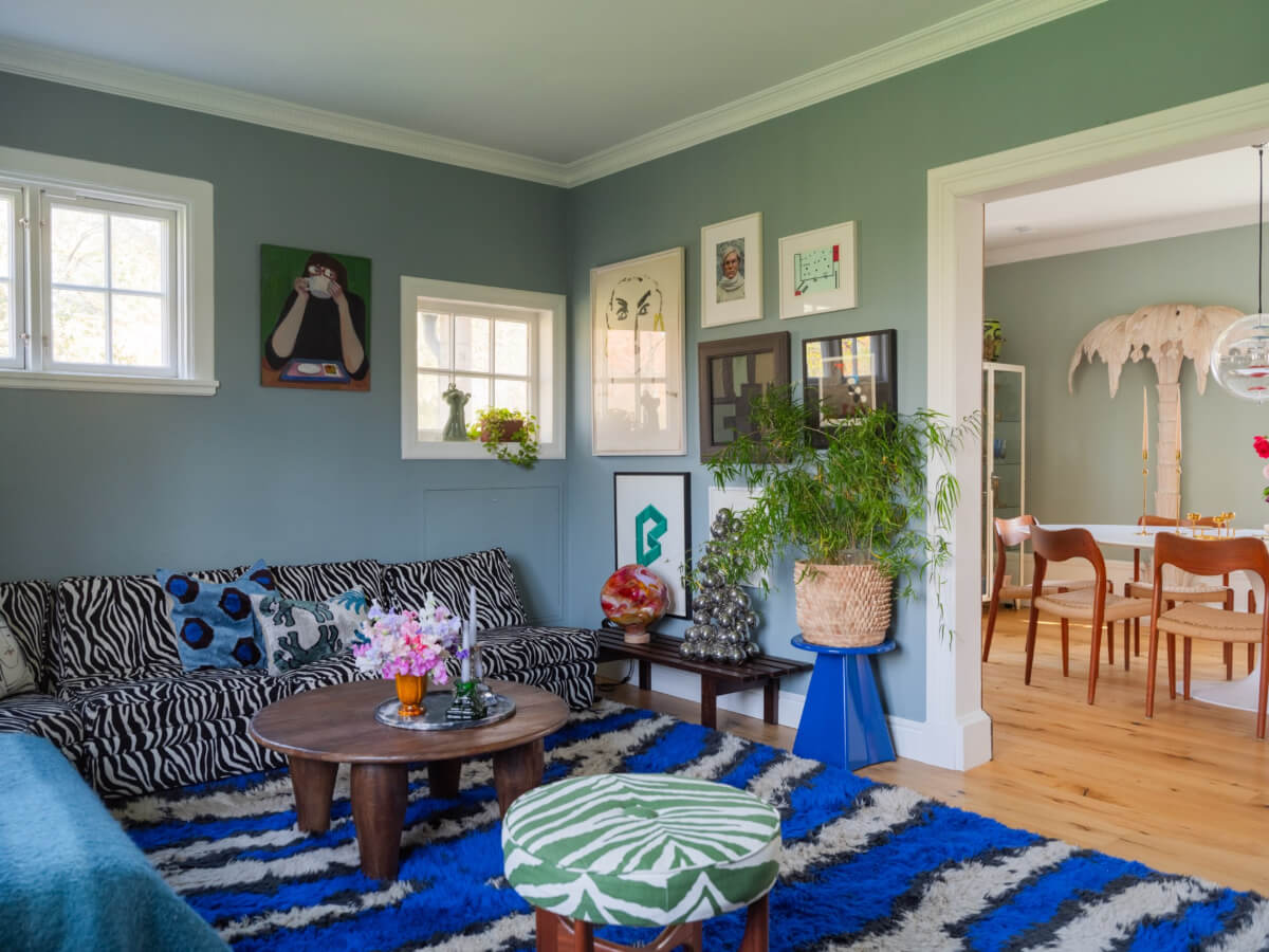 cozy living room large corner sofa blue rug
