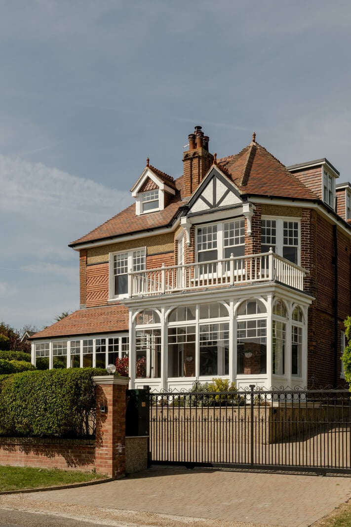 A Grand Edwardian Villa with a Yellow Kitchen and Coastal Views 36 edwardian villa broadstairs A Grand Edwardian Villa with a Yellow Kitchen and Coastal Views