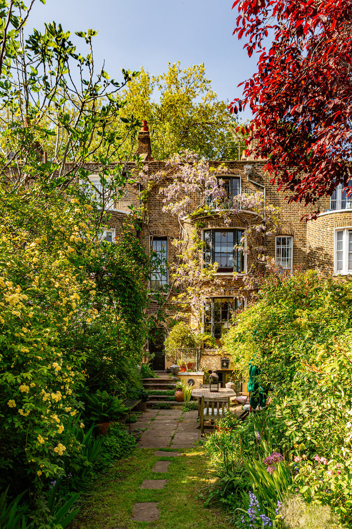 A Carefully Restored Georgian Townhouse in East London 25 garden georgian house london
