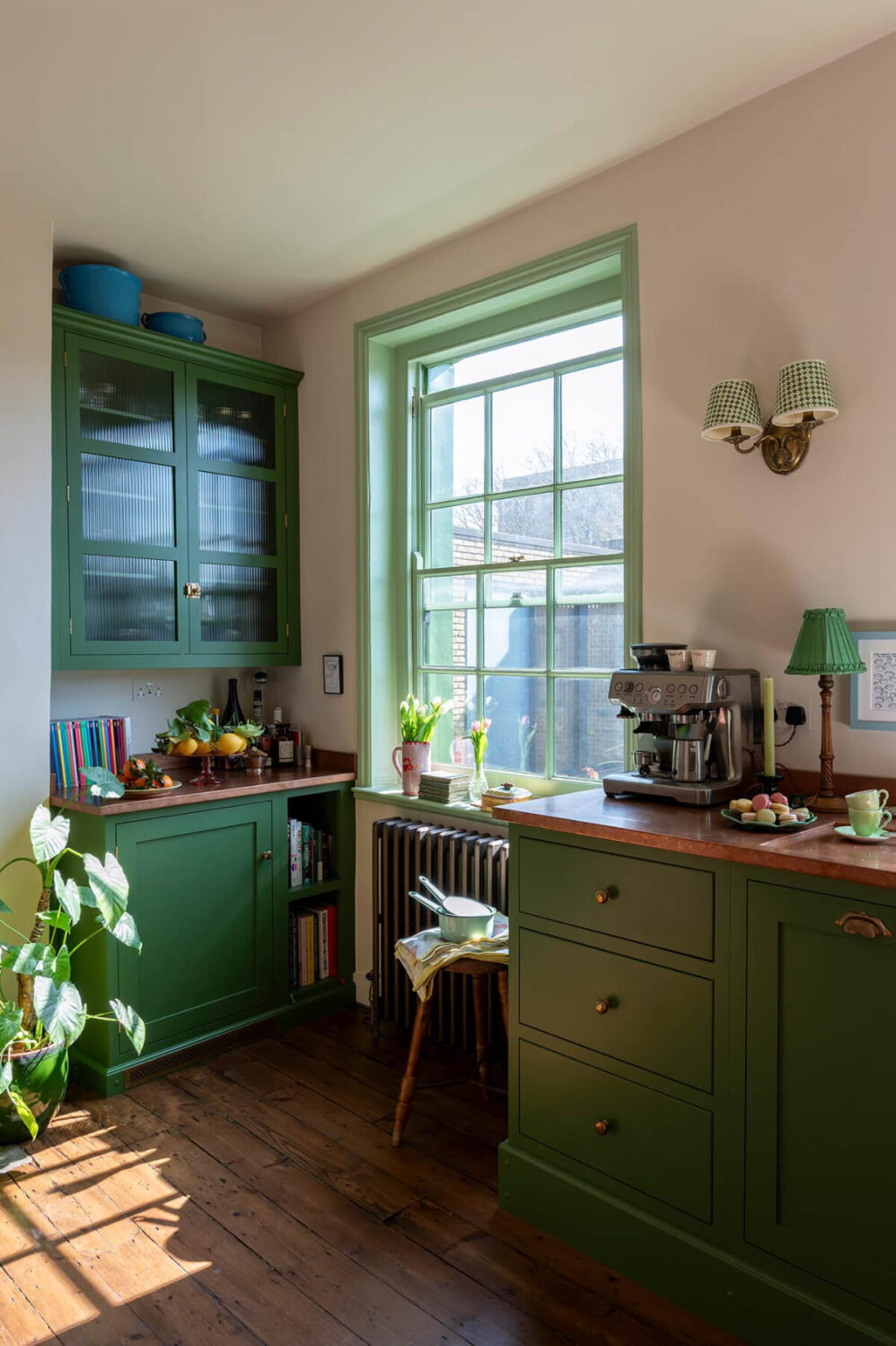 A Small, Green deVOL Kitchen in a 17th-Century London Mews House 5 green shaker kitchen devol large windows mews house nordroom