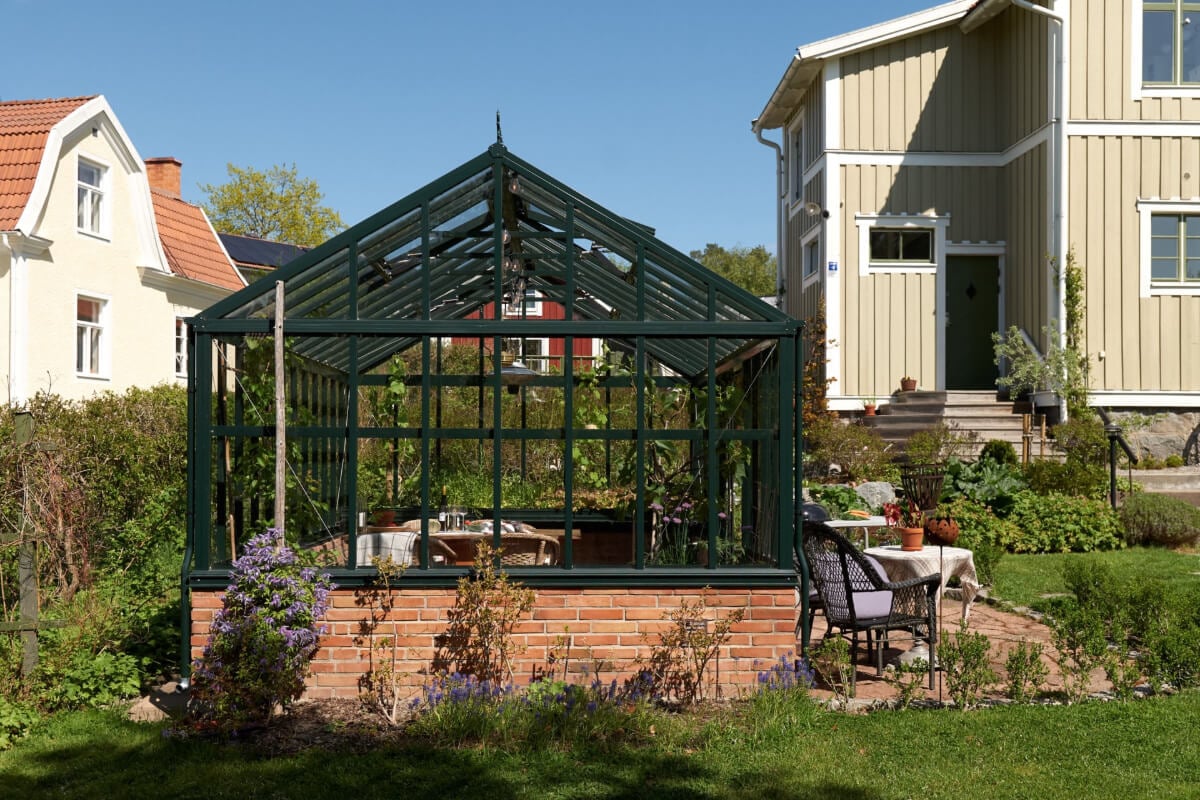 Light-Filled Rooms and Wallpapers in a Swedish Country House 27 greenhouse