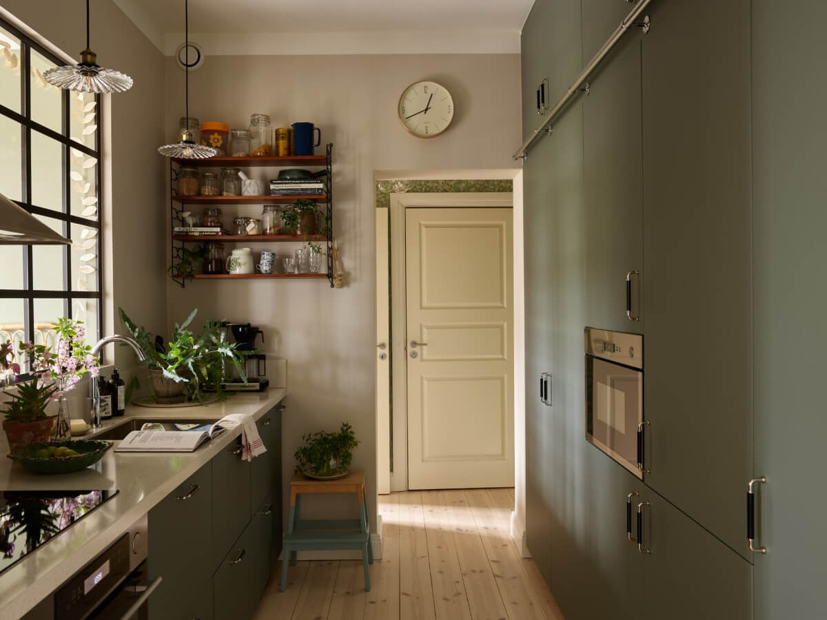 Best of 2025: Kitchens 74 kitchen floor to ceiling cabinets shelves
