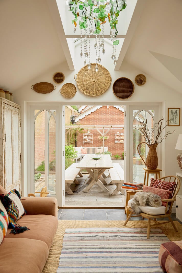 Natural Colors and Materials in a Beautiful Arts and Crafts House 3 living room skylight garden