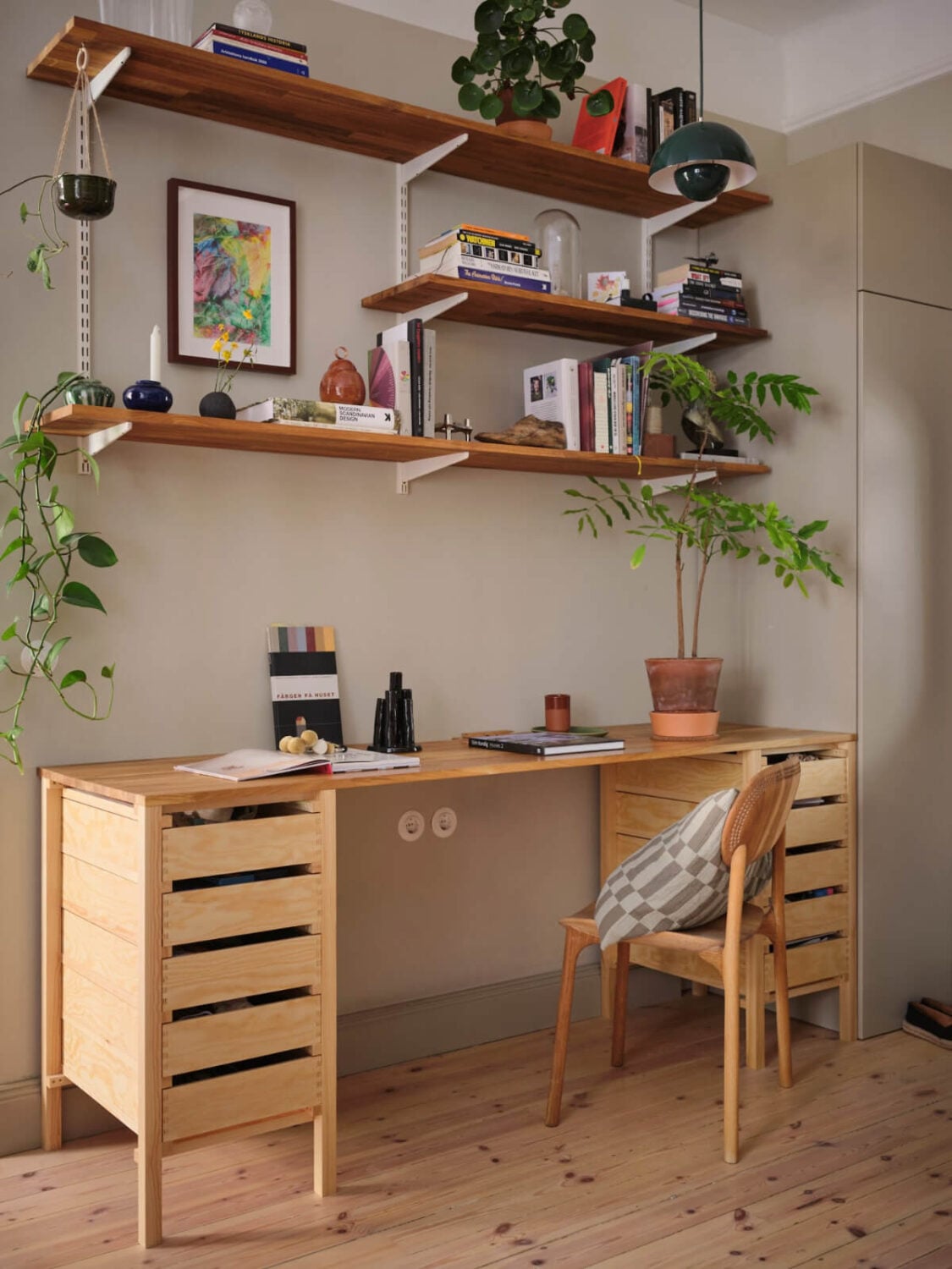 A Fantastic Small Art Nouveau Apartment in Stockholm 17 wooden desk with shelves