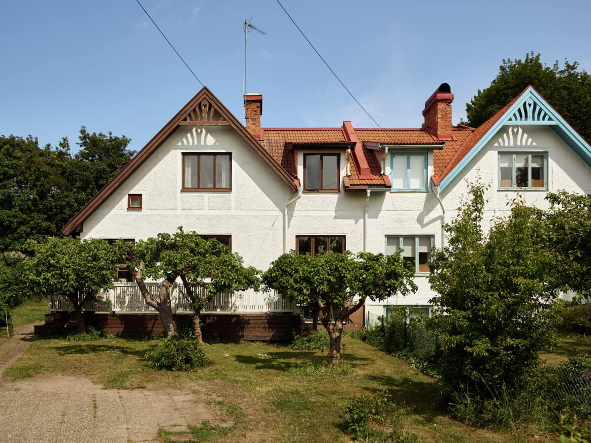 A Cozy Family Home in a Semi-Detached Early 20th-Century House 35 a1 A Cozy Family Home in a Semi-Detached Early 20th-Century House