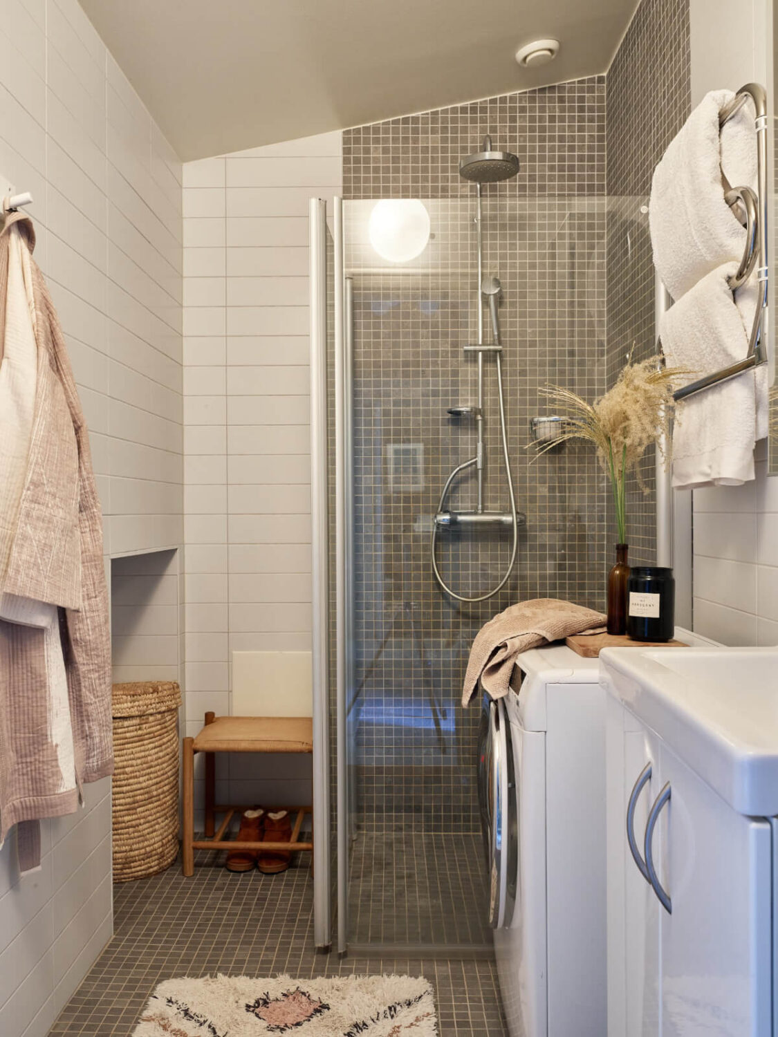 Historic Charm and an Industrial Glass Wall in a Stockholm Apartment 23 bathroom