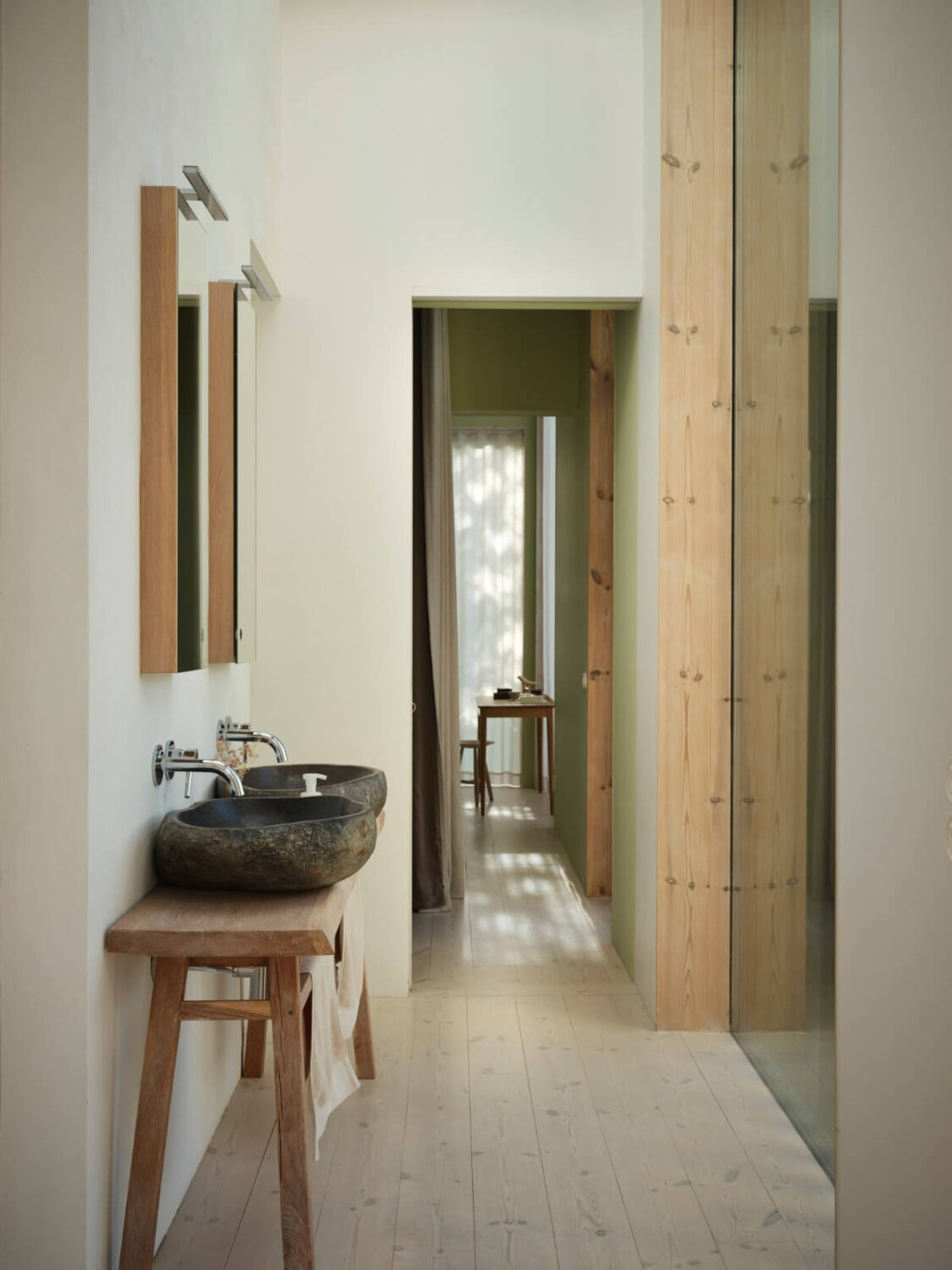 This Extended 19th Century Lakeside House is a Green Oasis in the City 20 c
