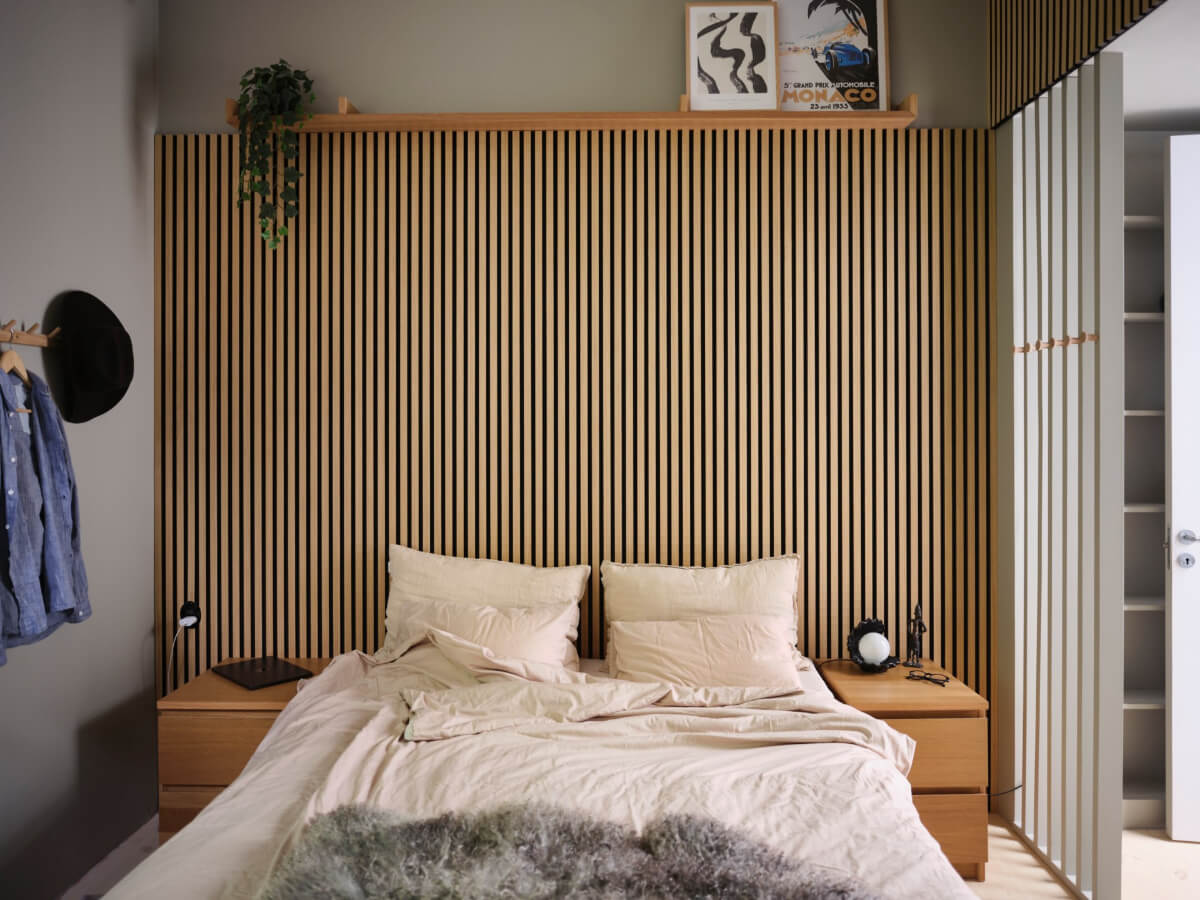 This Extended 19th Century Lakeside House is a Green Oasis in the City 25 bedroom wood paneling