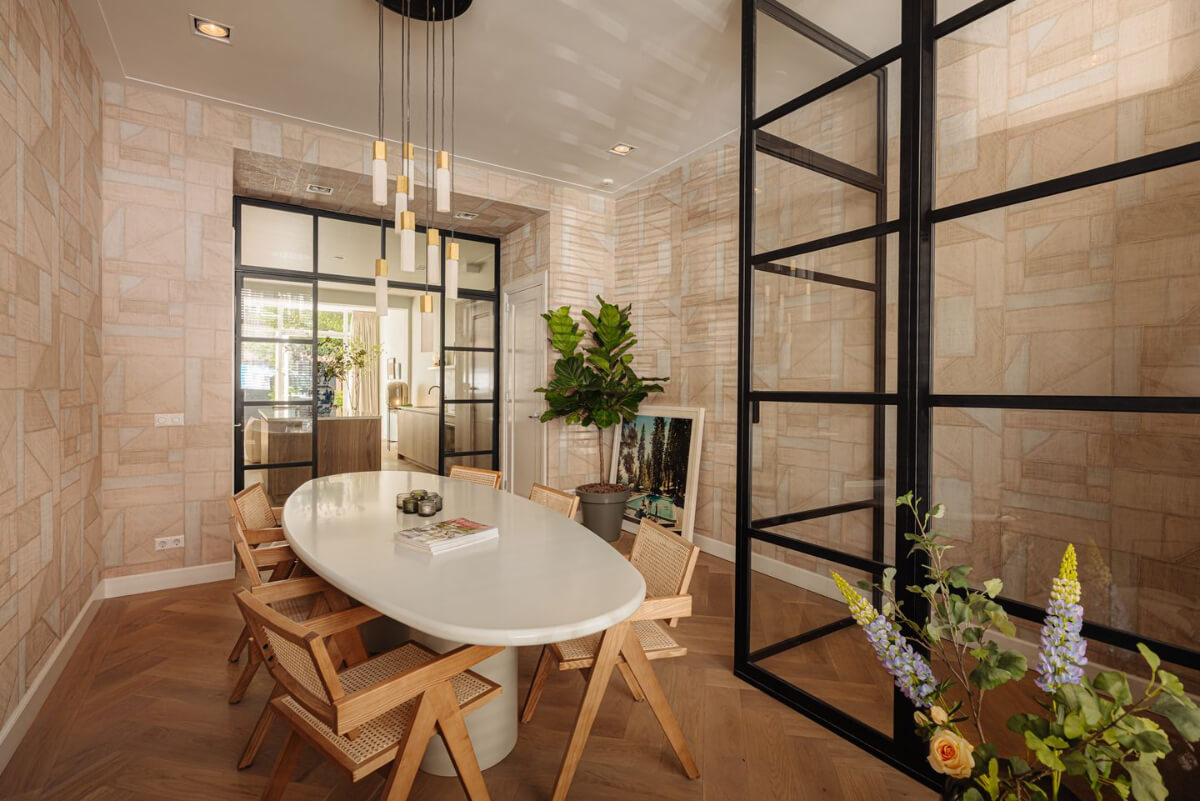 A Ground Floor Duplex Apartment with a Beautiful Modern Garden 13 dining room wallpaper steel glass walls