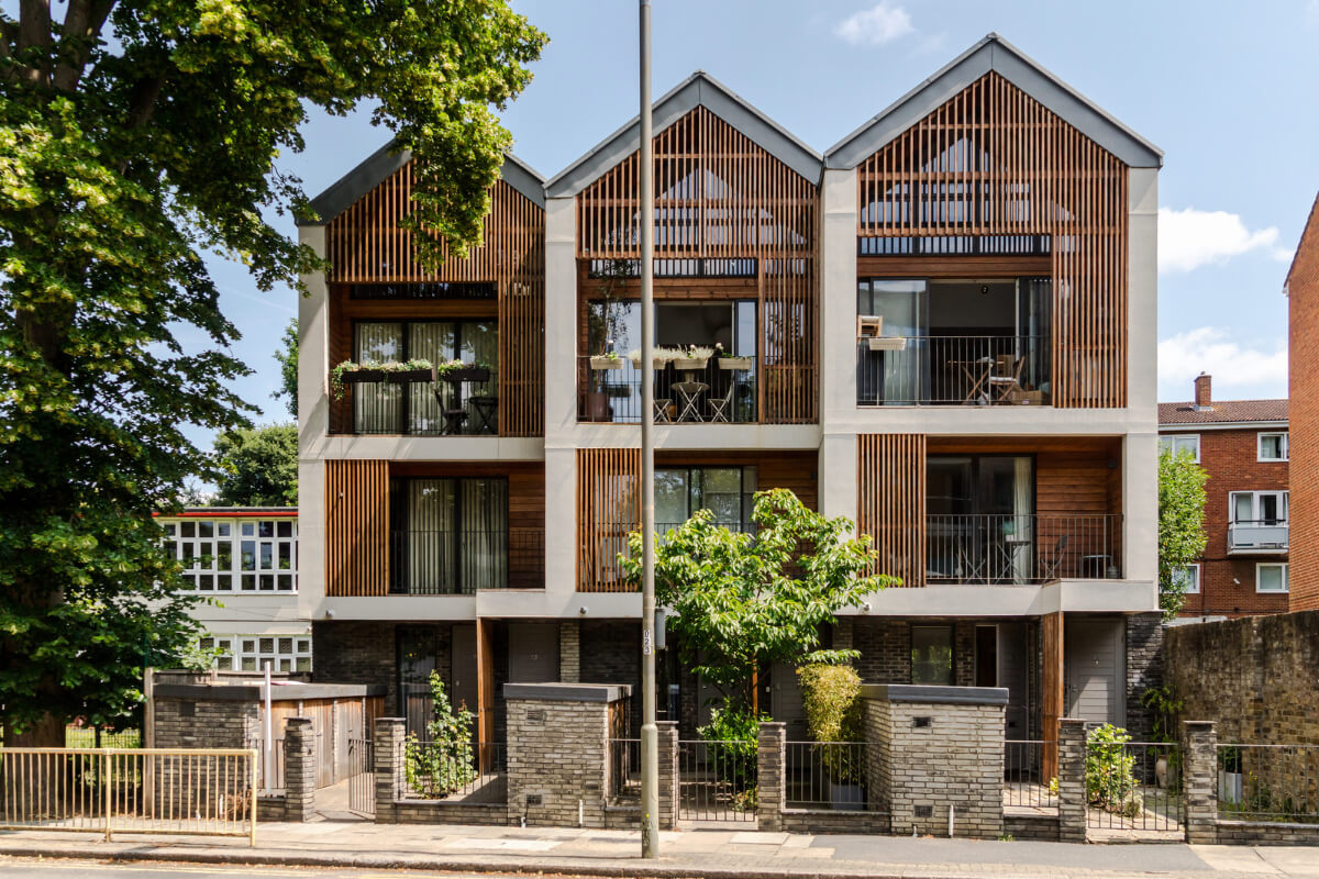 A High-Pitched Ceiling In a Light London Duplex Apartment 21 exterior wood cladding london apartment