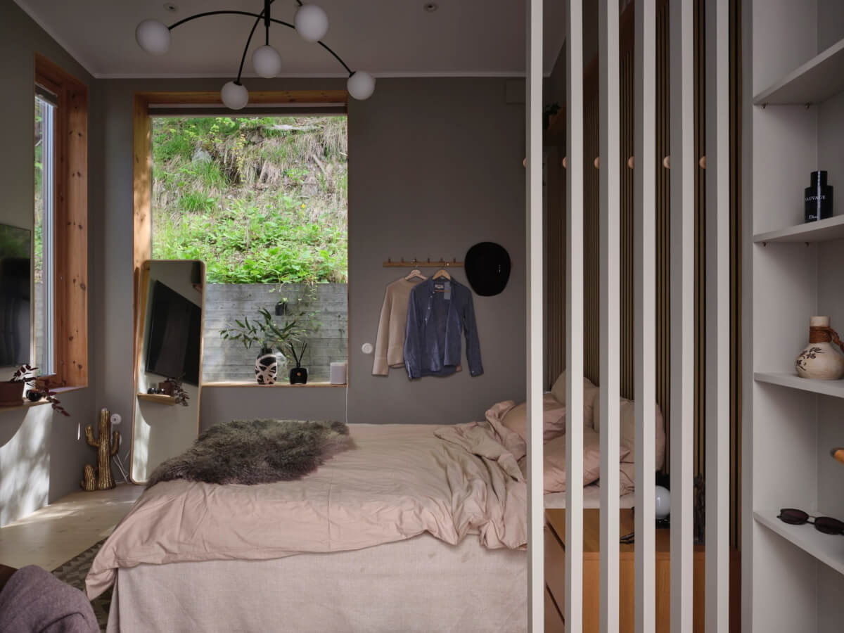 This Extended 19th Century Lakeside House is a Green Oasis in the City 27 gray bedroom