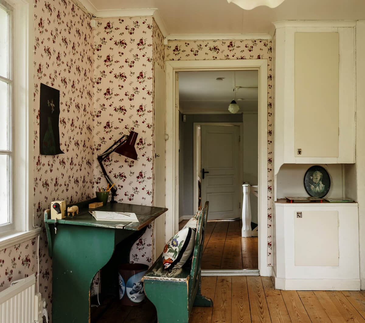 A Beautifully Preserved Historic Country House in Sweden 27 green vintage writing desk