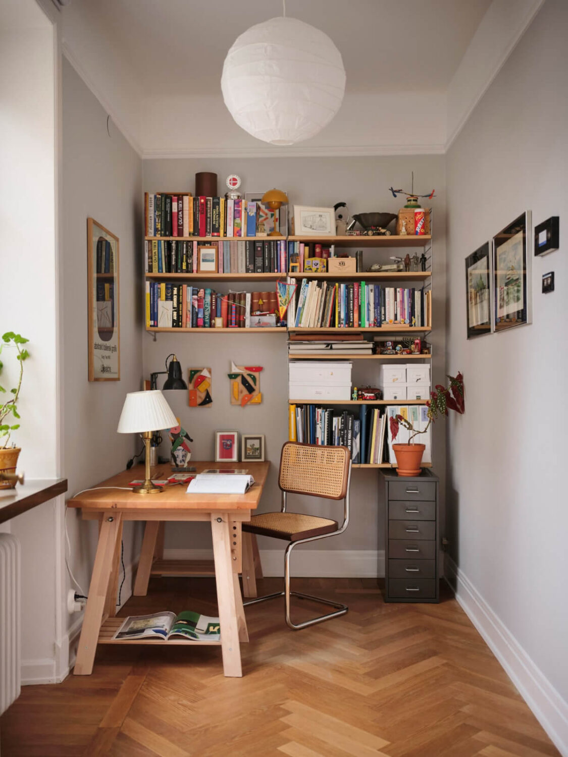 Best of 2025: Home Offices 8 home office wooden desk bookshelves