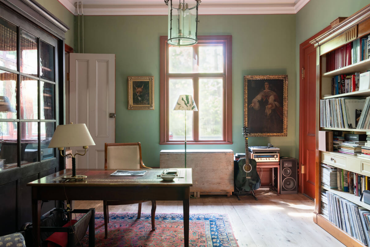 A Grand Historical Swedish Villa with Views of a Royal Castle 6 home office