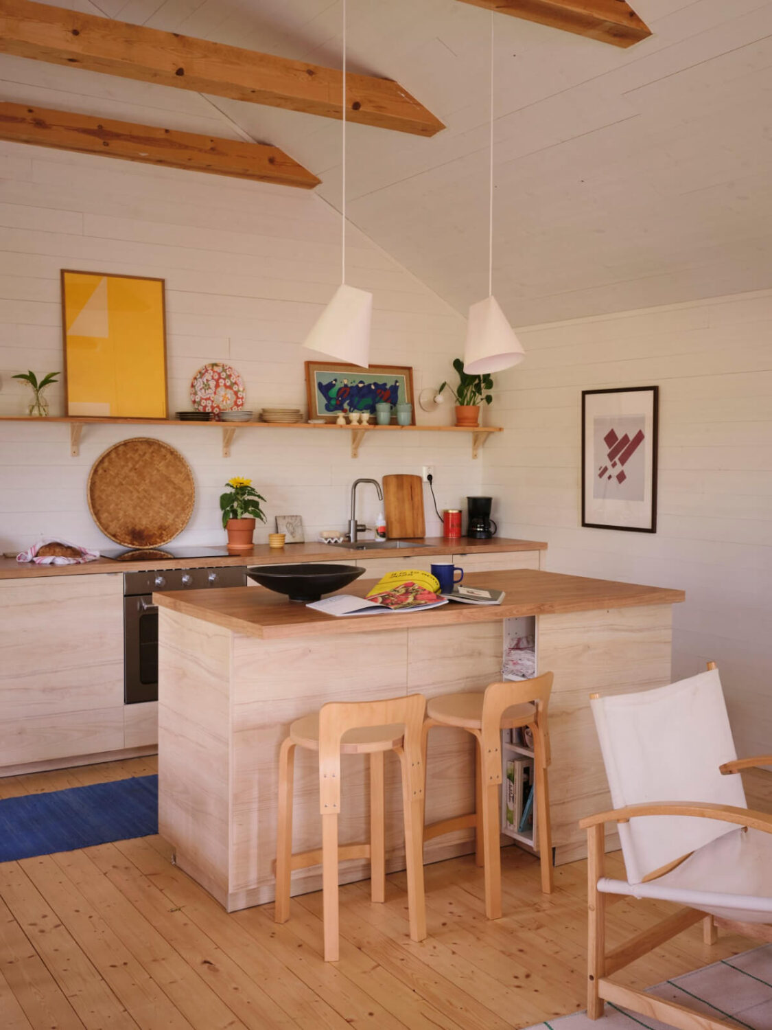 A Charming, Extended 19th-Century Log House in Sweden 11 kitchen island