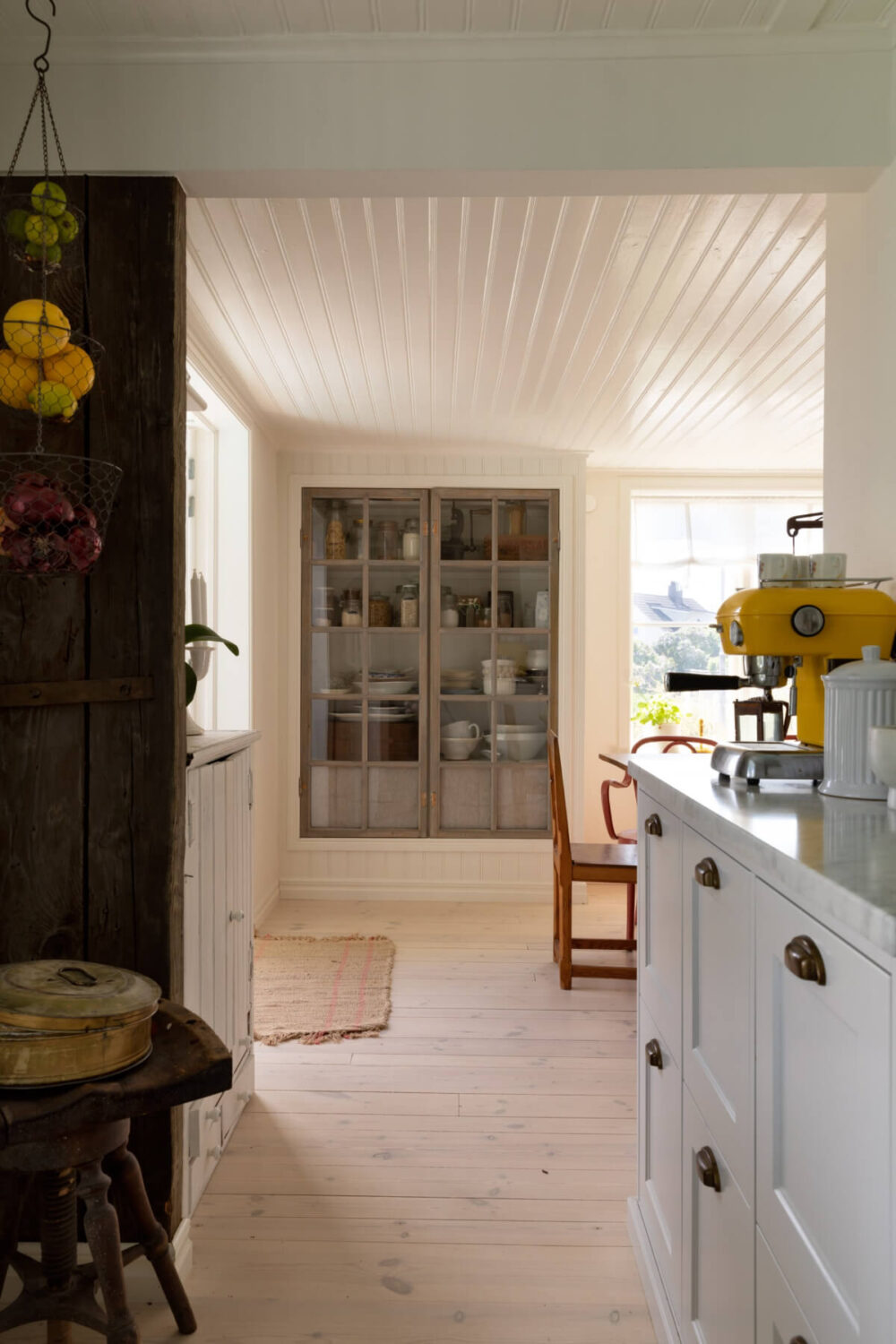 An Idyllic 18th Century Cottage with a Charming Garden 13 kitchen view into dining area