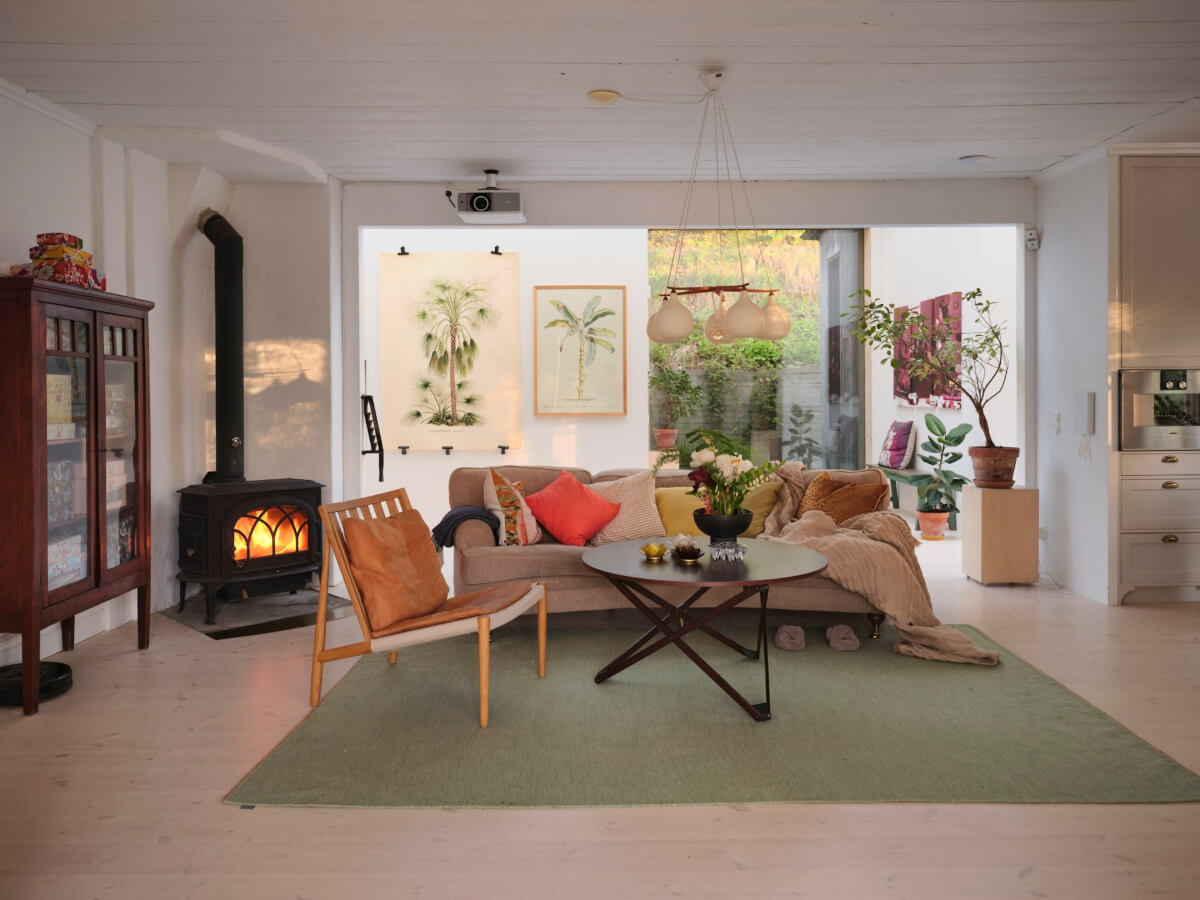This Extended 19th Century Lakeside House is a Green Oasis in the City 3 living room