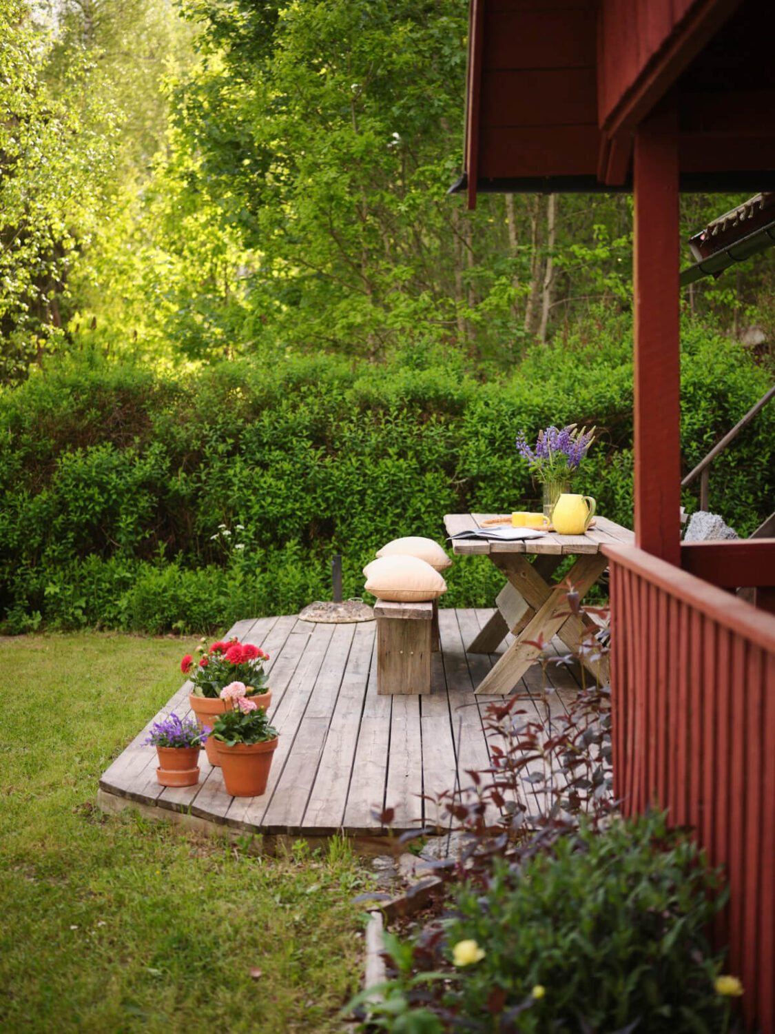 A Charming, Extended 19th-Century Log House in Sweden 33 outdoor seating