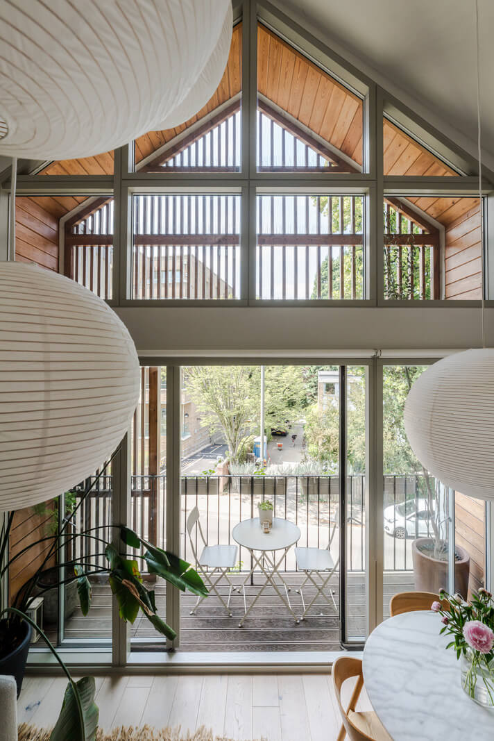 A High-Pitched Ceiling In a Light London Duplex Apartment 3 pitched ceiling and balcony