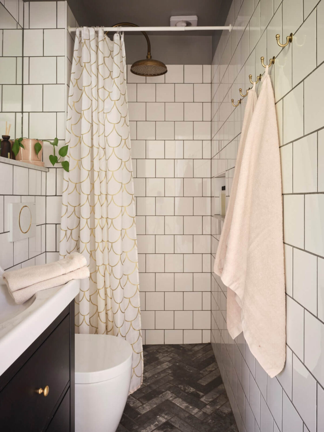 This Extended 19th Century Lakeside House is a Green Oasis in the City 37 small bathroom white tiles painted ceiling