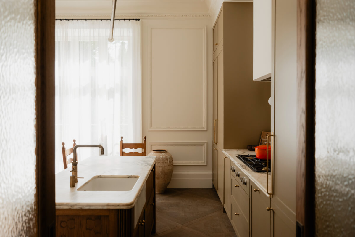 High Ceilings and Bespoke Design in a Stylish London Apartment 15 view into kitchen