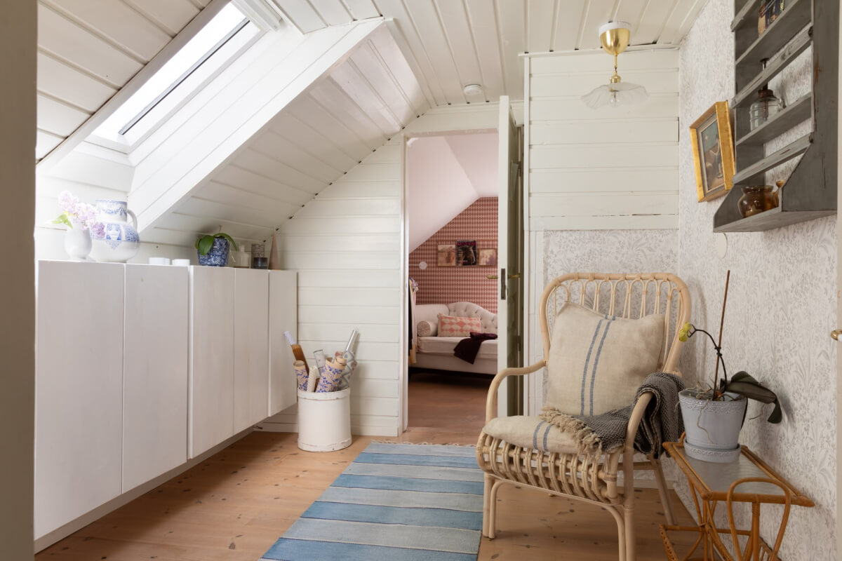 An Idyllic 18th Century Cottage with a Charming Garden 33 white-painted ikea ivar cabinets