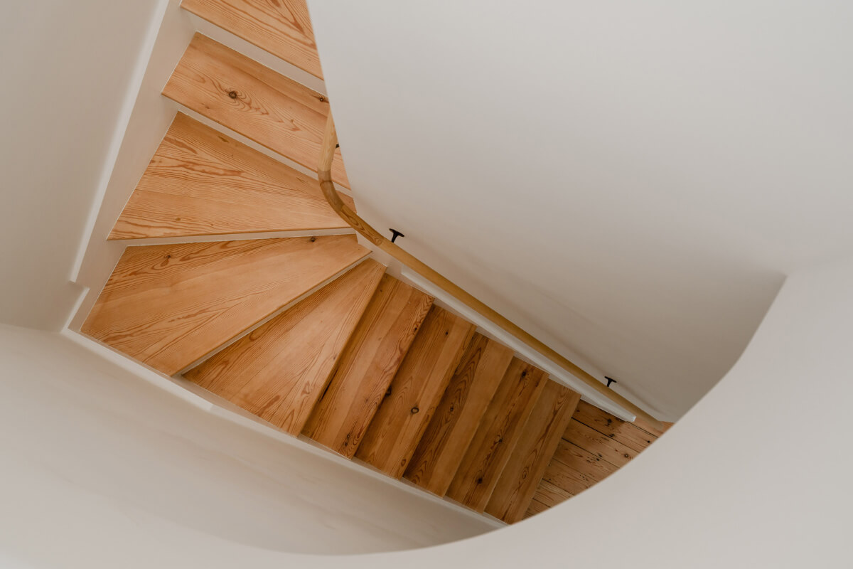 Historic Charm and Modern Design in a Light-Filled Pimlico Apartment 15 wood-staircase
