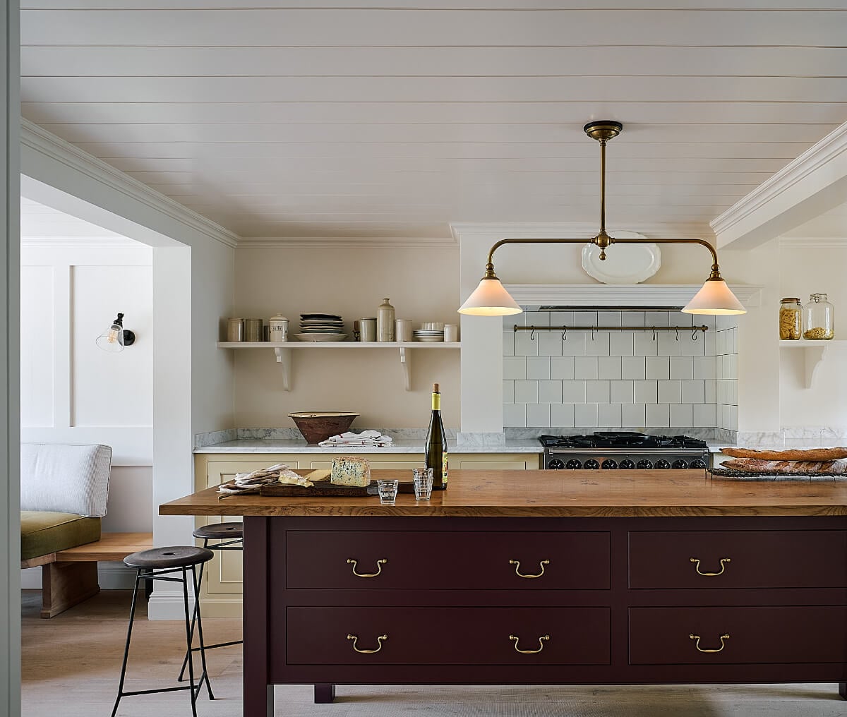 A Timeless Basement deVOL Kitchen in Butter-Yellow and Purple-Brown 13 4.TheClassicEnglishKitchen deVOL LOW RES A Timeless Basement deVOL Kitchen in Butter-Yellow and Purple-Brown